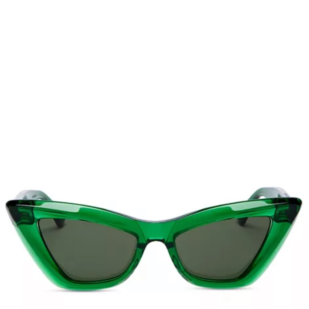 💚 Bottega Veneta Cat Eye Sunglasses, 53mm